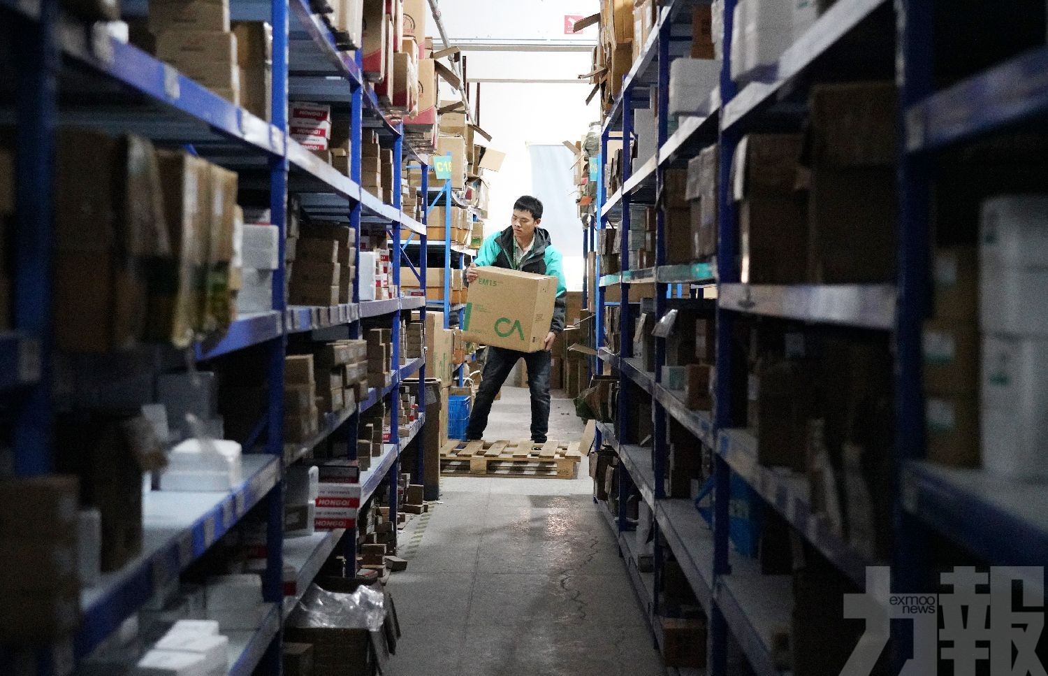 快遞員:30分鐘完事變12小時