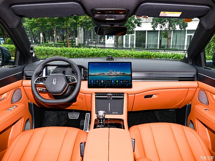 AITO 问界 问界M7 2024款 1.5T 智驾四驱Ultra版 6座 AITO 问界 问界M7 2024款 1.5T 智驾四驱Ultra版 6座